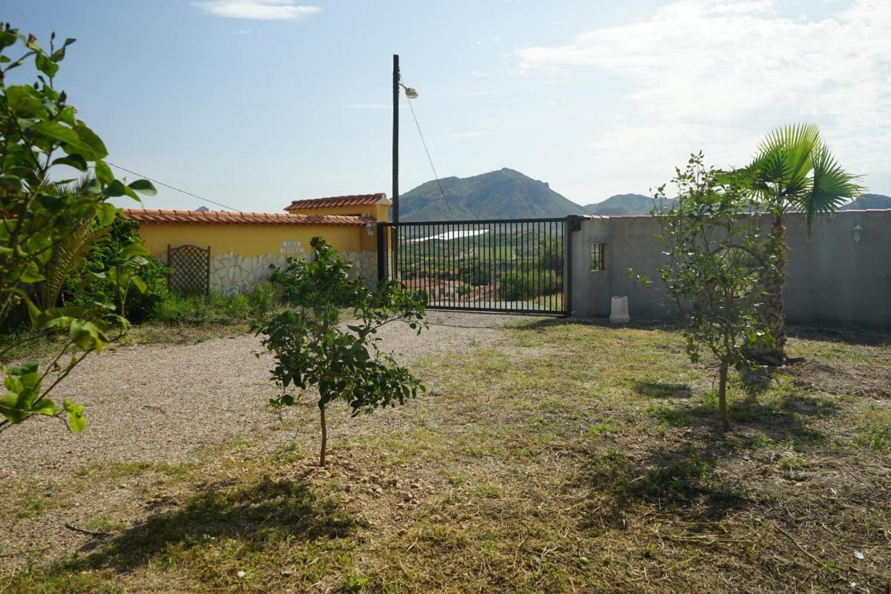 Villa Cristian El Largo Exterior photo